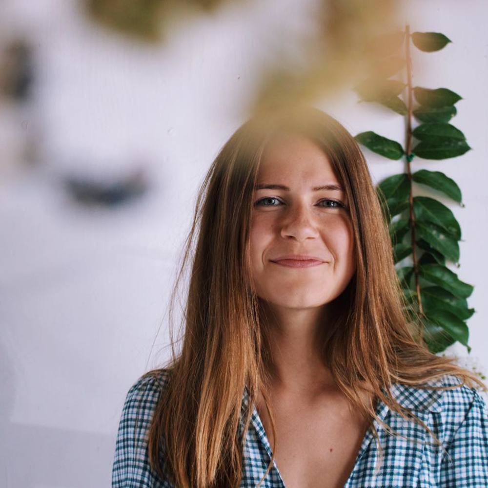 Meet your Posher, Emily